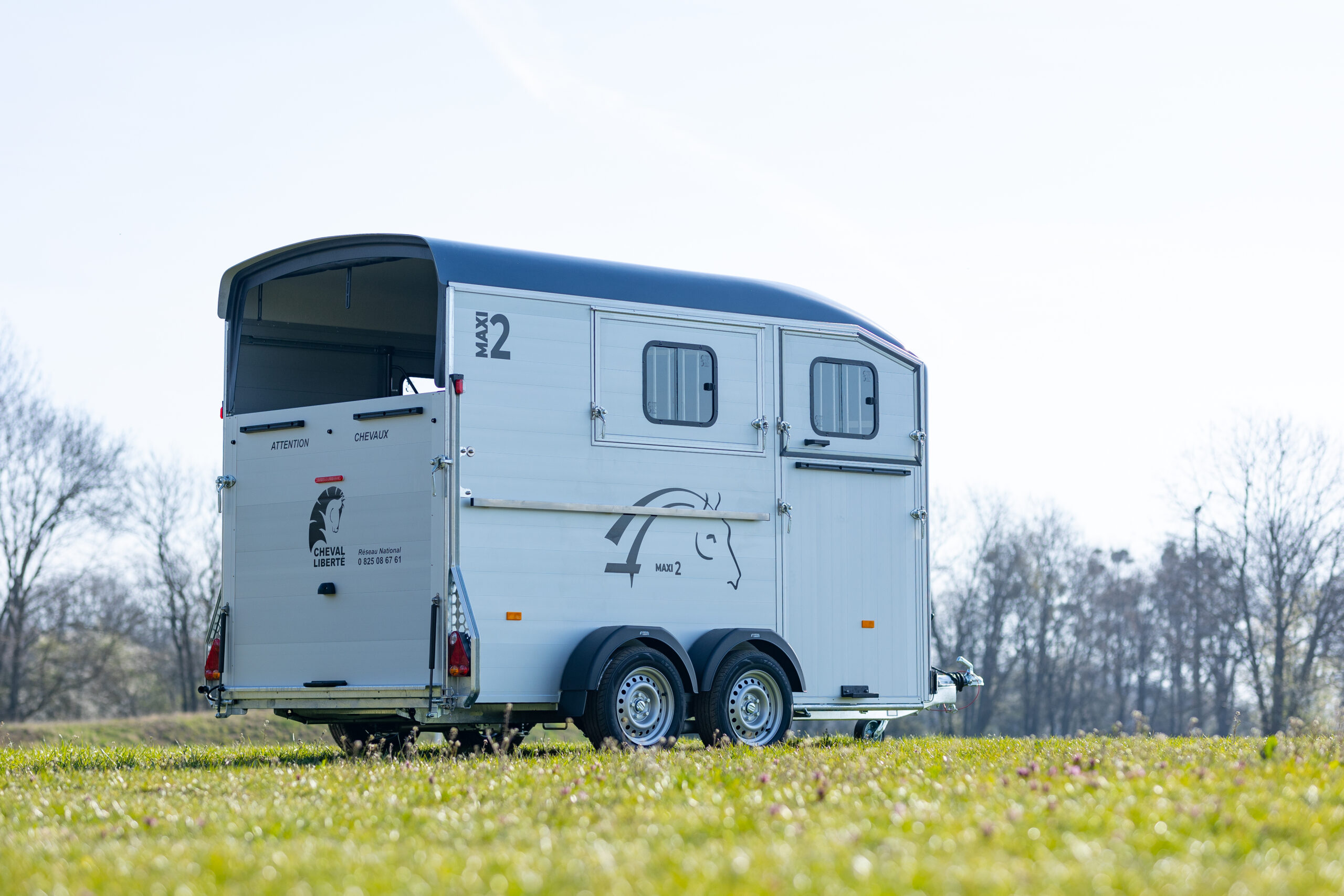 VAN MAXI 2 CHEVAL LIBERTE - NOUVEAUTE (547201), Van cheval