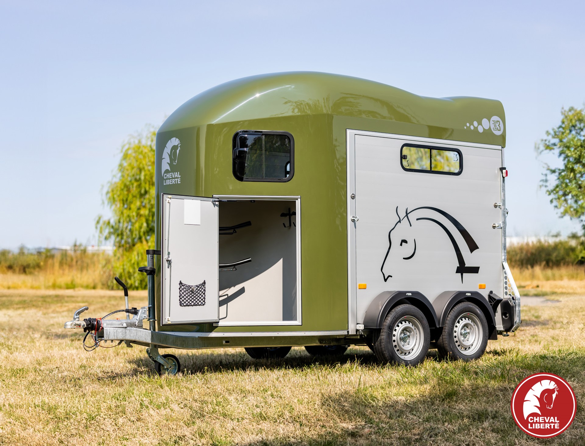 Natural Green GOLD 3 Cheval Liberte horse trailer