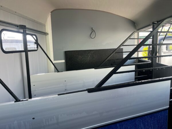 Take a look at the partitions of the Maxi Living