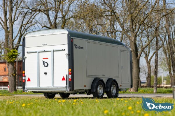 Debon C900 Van Trailer