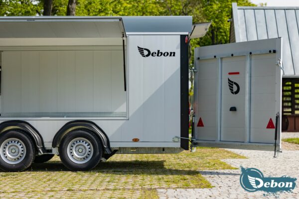 Debon C900 Van Trailer