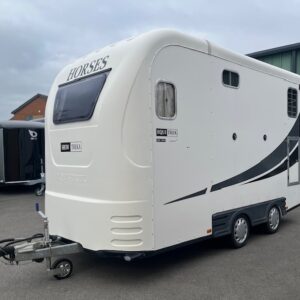 Equi-Trek Show Treka L Excel Horse Trailer