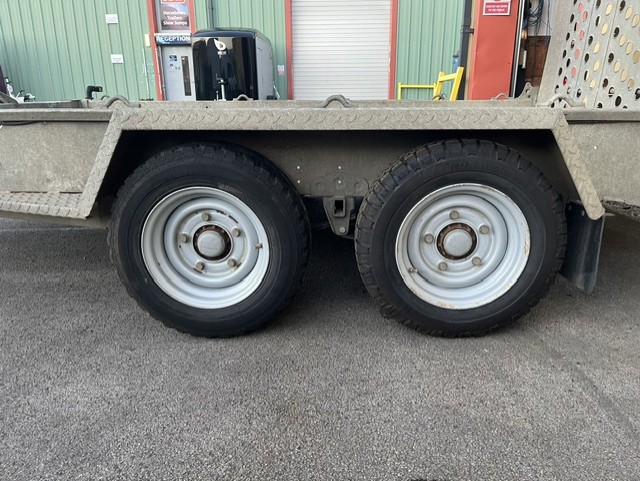 IW4 USED Ifor Williams GH106 Plant Trailer – 3500kg Twin Axle