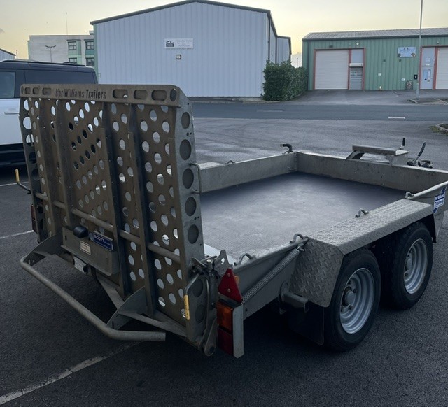 IW8 USED Ifor Williams GH106 Plant Trailer – 3500kg Twin Axle